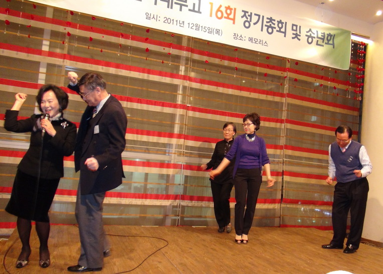 더블클릭을 하시면 이미지를 수정할 수 있습니다