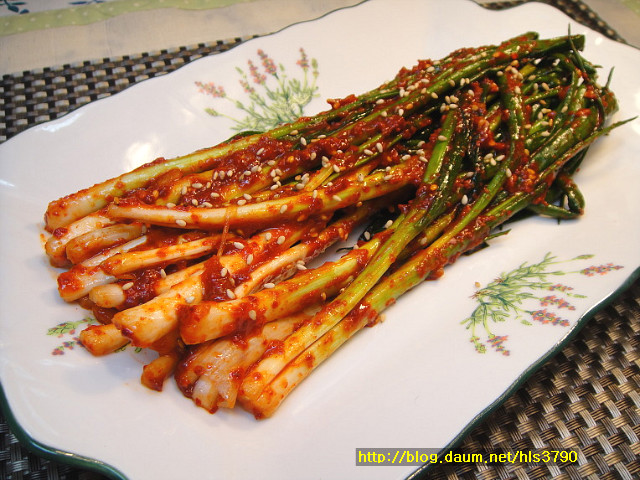 초보자도 쉽고 맛있게 담글수 있는 파김치 *^^*
