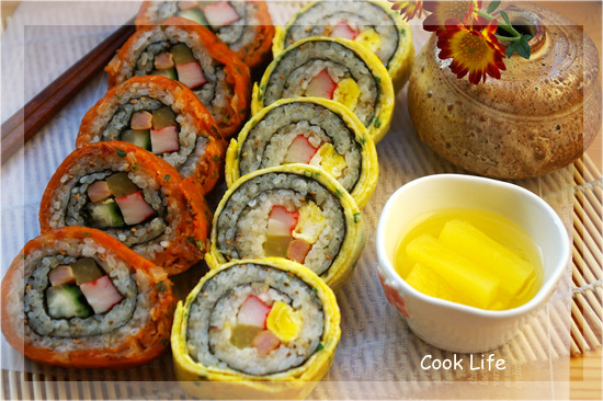 김치장떡으로 돌돌 말은 본 김밥