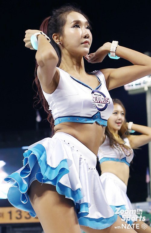 두산 베어스 강산하 치어리더