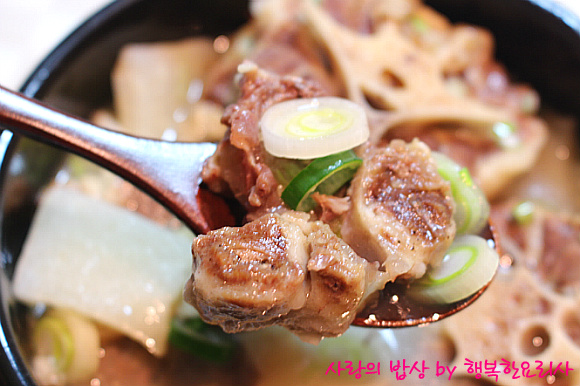 엄마곰탕 이미지
