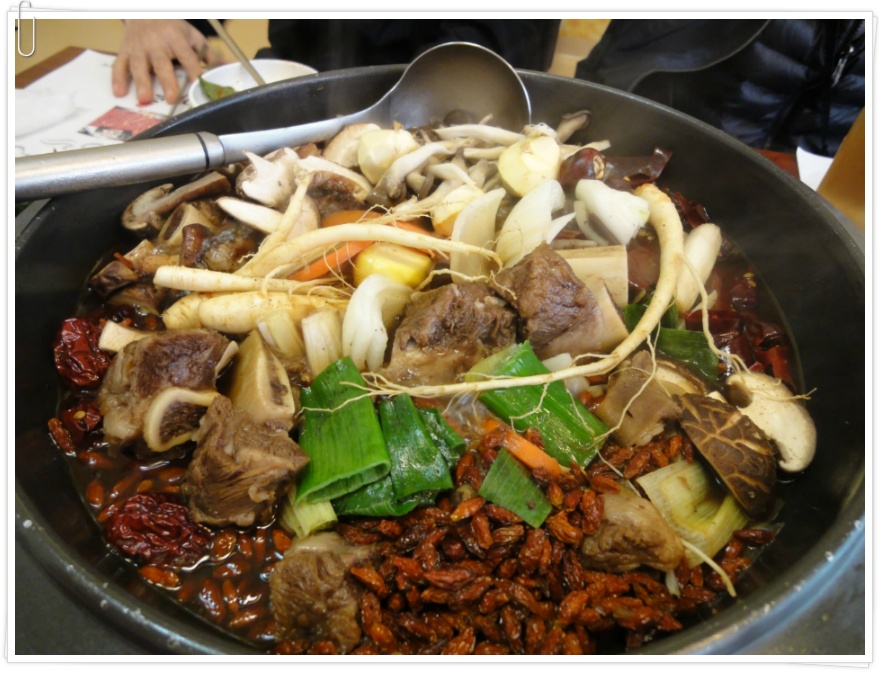 [청양맛집] 몸보신에 최고, 1박2일 은지원이 먹었다는 청양특산물 구기자갈비전골 찜 - 별장가든