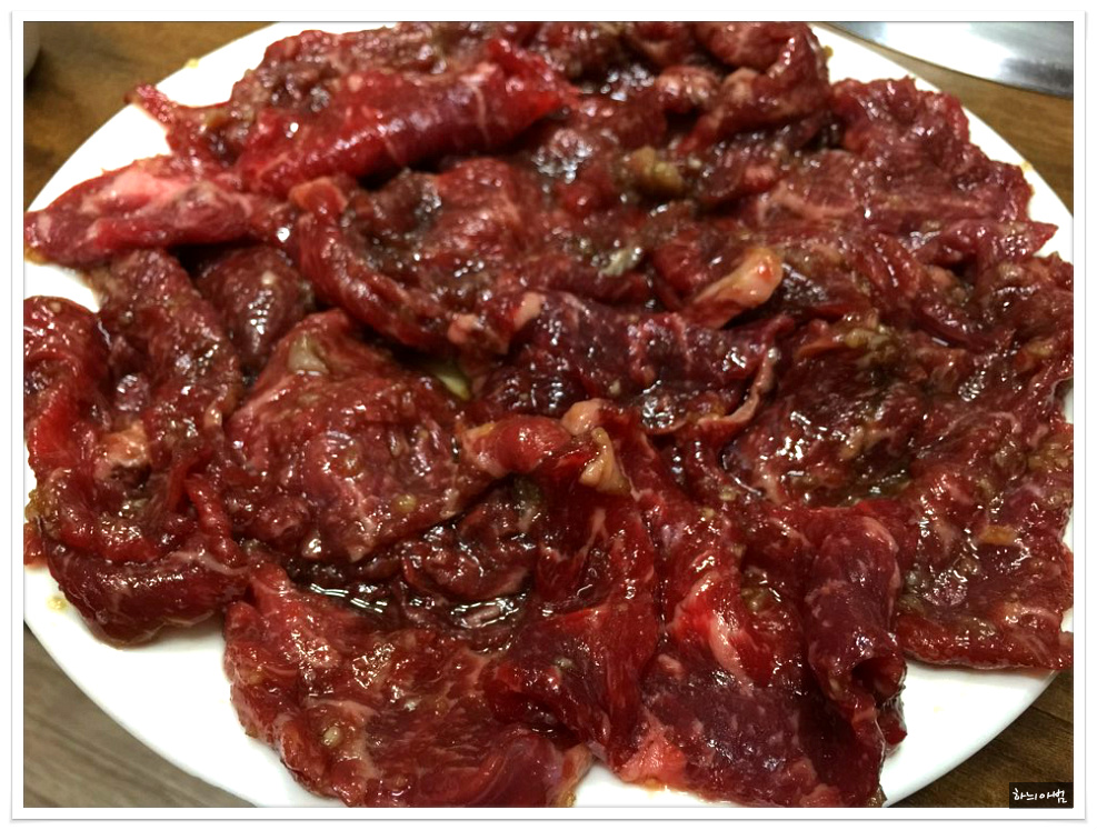 일품한우식당 이미지