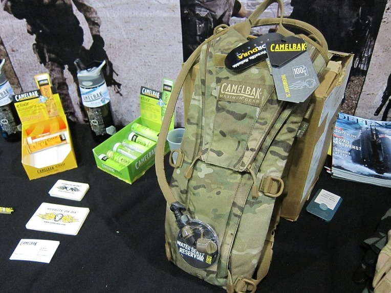 미군의 캐멀백 U.S Army Camelbak