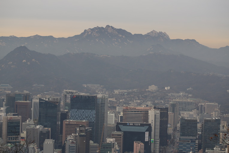 남산의 명물, 연인들의 자물통