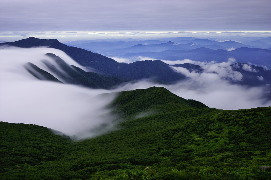 지리산 만복대 일출과 운해