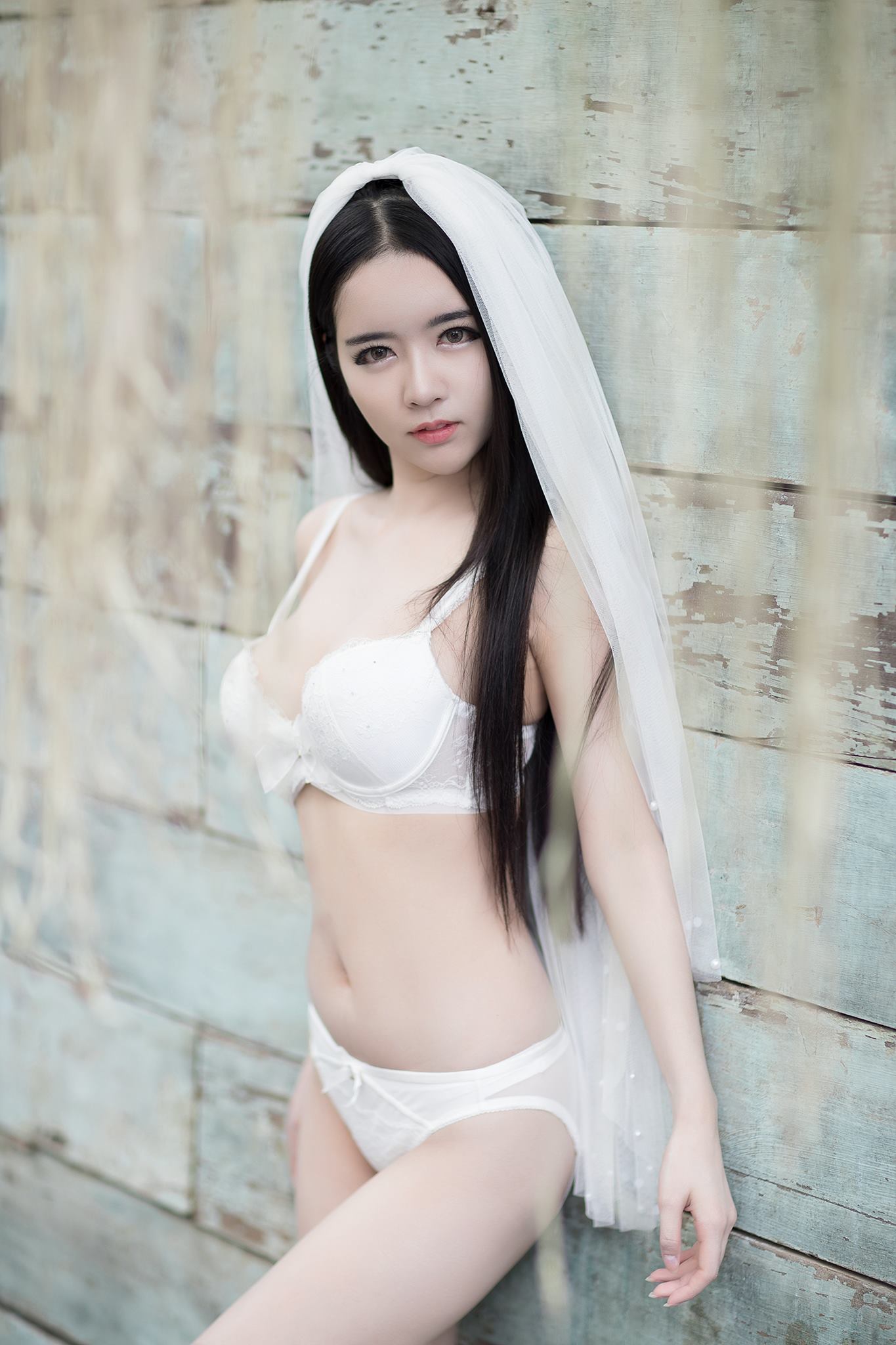 hot lingerie Asian girl
